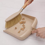 0354 Merge Wooden Handle Mini Brush And dustpan Set for Desktop Cleanup Small Sweeper Set Necessity X152.